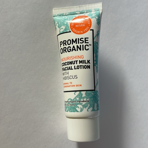 Bundle of hydrating moisturizers and face creams - Picture 7 of 12